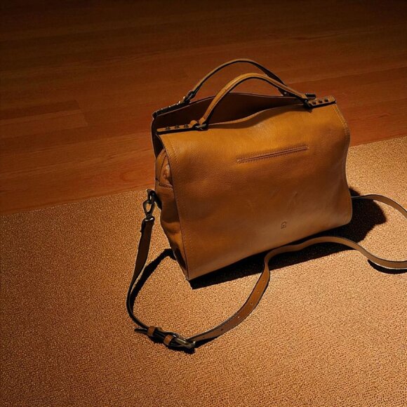 C & C California Leather Bag Satchel Crossbody Tote Bag British Tan - Picture 1 of 16